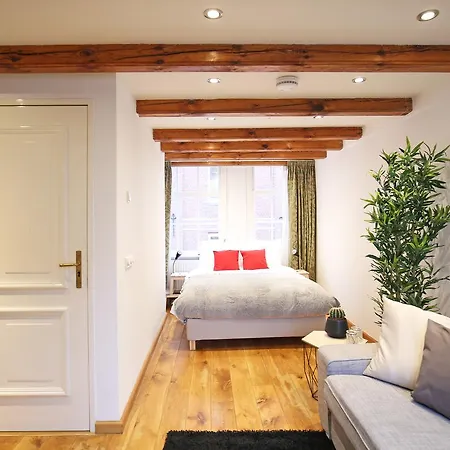Five Bed & Breakfast Amsterdam